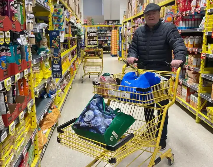 کبکی‌ها برای خرید محصولات با تخفیف، وقت بیشتری را در فروشگاه‌ها می‌گذرانند